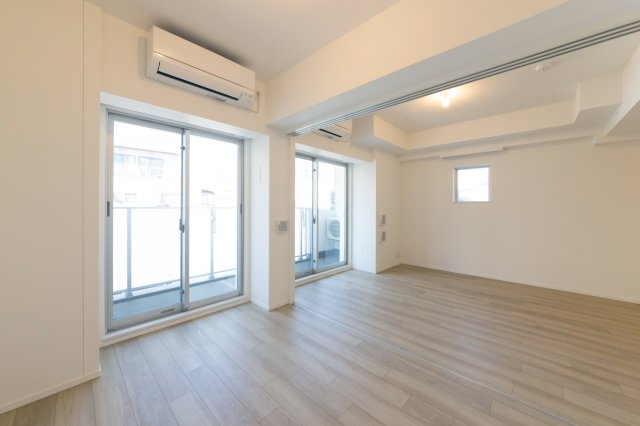 プラウドフラット墨田曳舟410号室 リビング