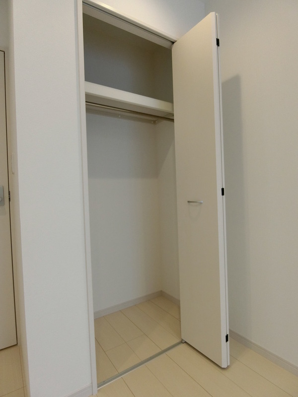 リブリ・国領 収納