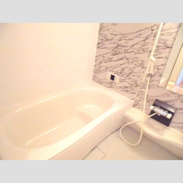 プリウス大曽根　B 一坪風呂