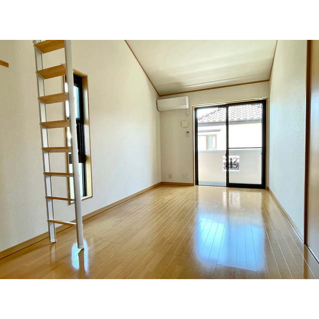 エクレール辻堂Ⅱ105号室 同建物別部屋の参考画像