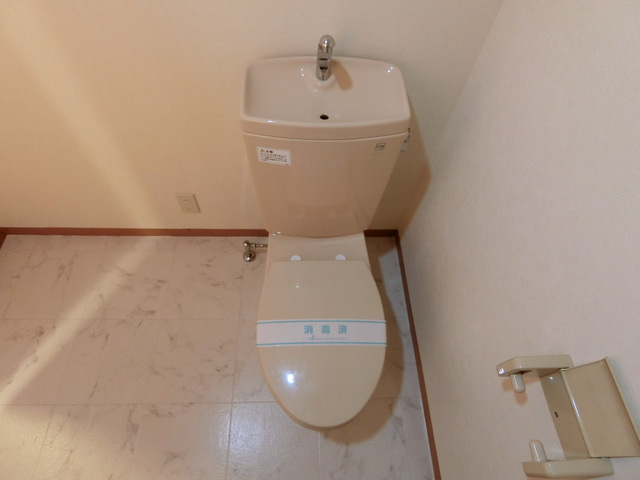 ビーハイヴ0202号室 トイレ