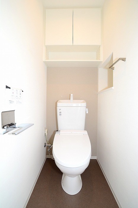 グランドコンシェルジュ三宿アジールコート1階 トイレ