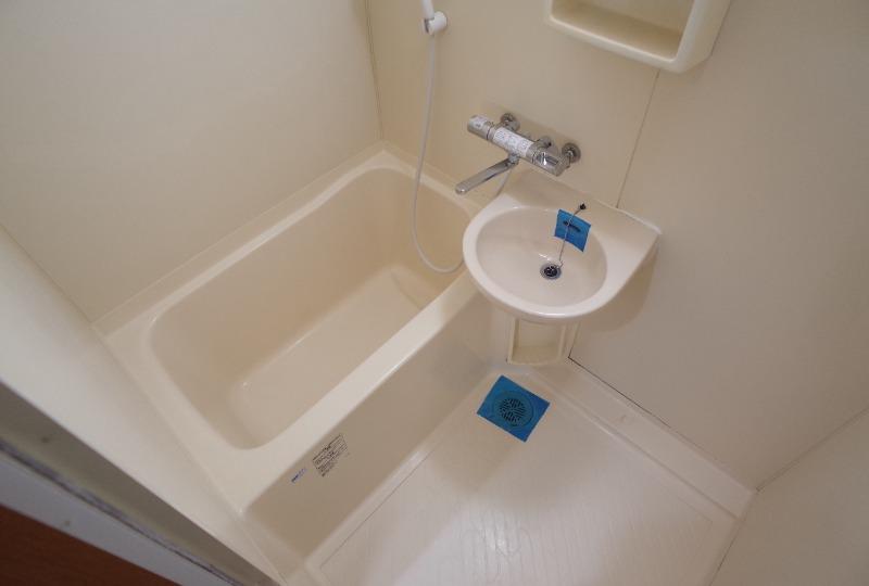 イーストベイ・船橋本町 お風呂