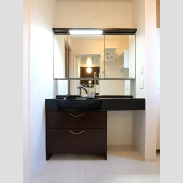 クレストフォーチュン　C 洗髪洗面化粧台