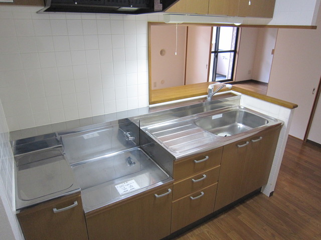 グランシャリオ湘南 203号室写真