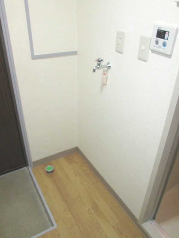 王華ビル2階 部屋その他
