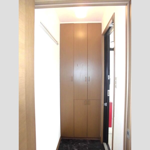 ジュピターズ　A/BB201号室 玄関