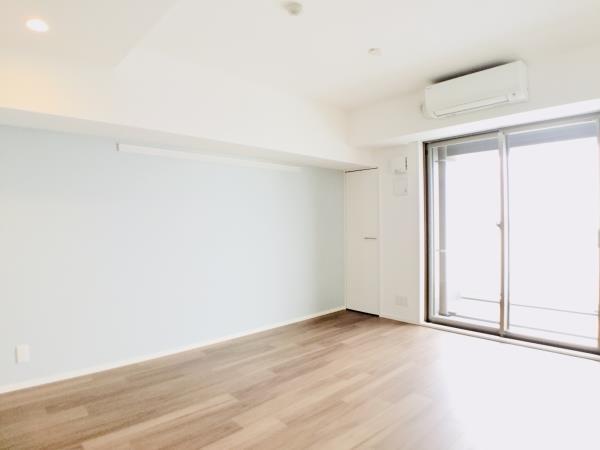 エミリブ東長崎4階 リビング