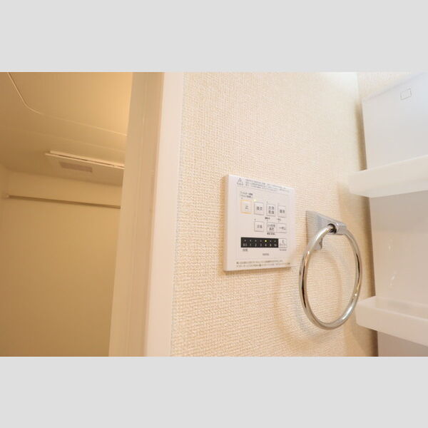 D-ROOM　YATSU201号室 浴室乾燥機