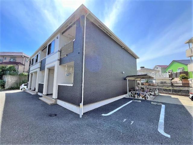 フレーヴ　カネヨシＡ棟 外観写真（昼）