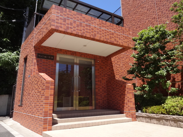 マンション雅清0202号室 エントランス