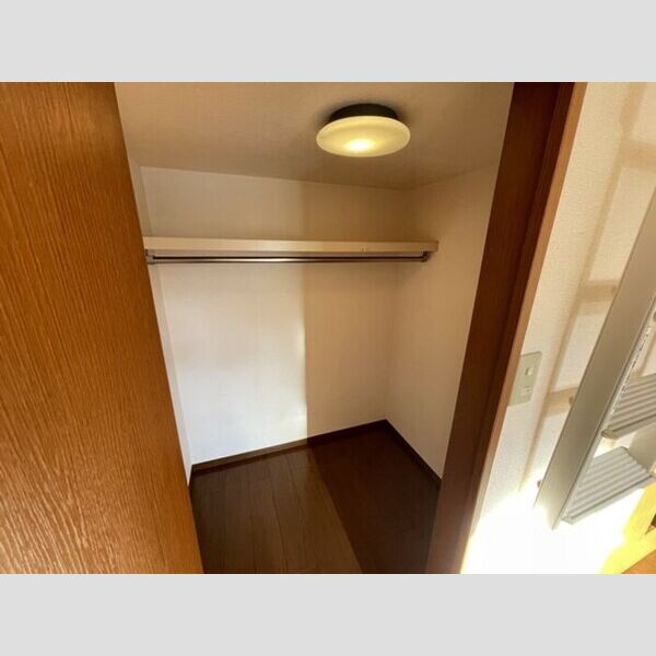 エミネンス上本郷201号室 同建物別部屋の参考画像