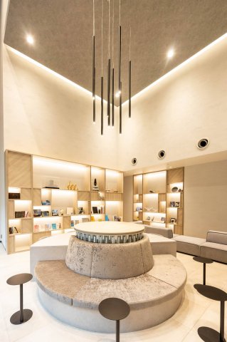 フロンティア新宿タワー2203号室 ラウンジ