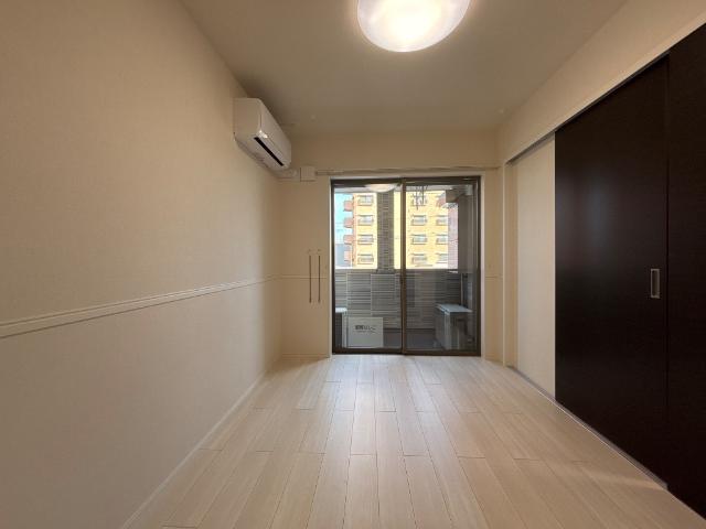 レヴメゾン神山六番館305号室 洋室（イメージ）