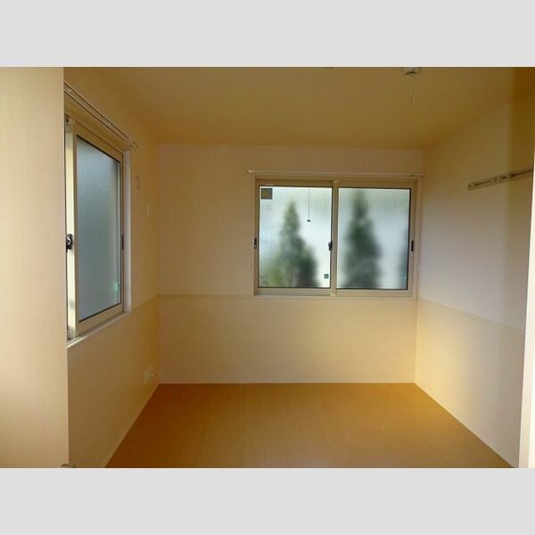 カンタービレ101号室 洋室