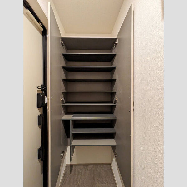 ノーブルパレス大原201号室 玄関