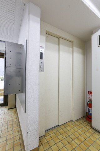 スカイコート後楽園第2 エレベーター