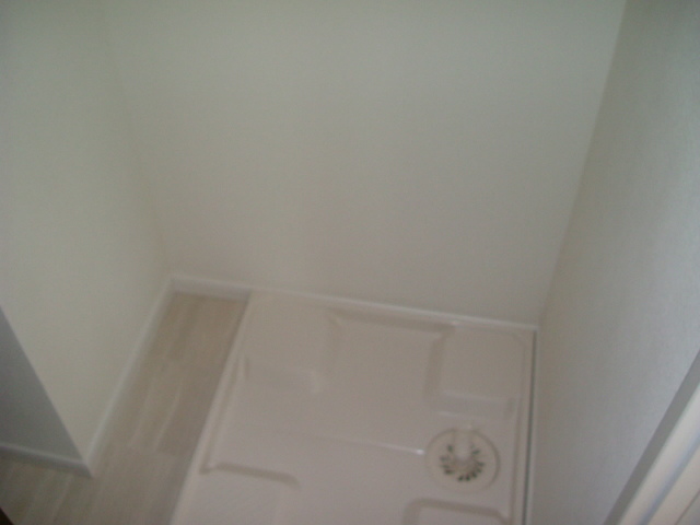 ｓｔｕｄｉｏ　ｆｌａｔ　ｍｉｎａｍｉ－ｏｓａｗａ0304号室 防水板