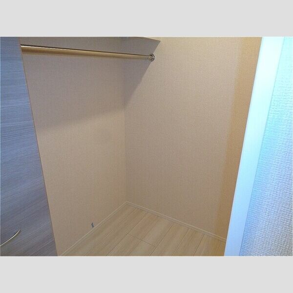 fortuneXI　(フォーチュンイレブン)205号室 収納