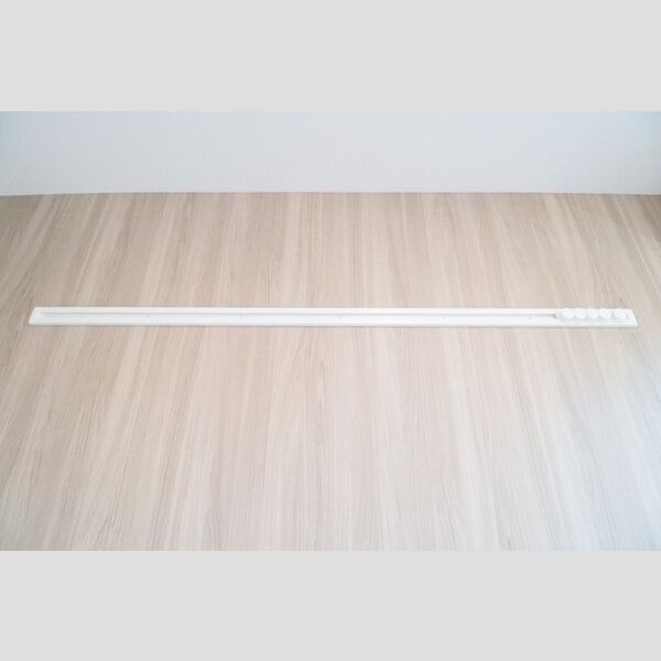 plume103号室 壁掛けレールハンガー(洋室6帖)バルコニー側