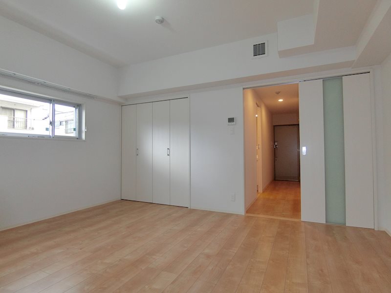 クレサール横中 内観