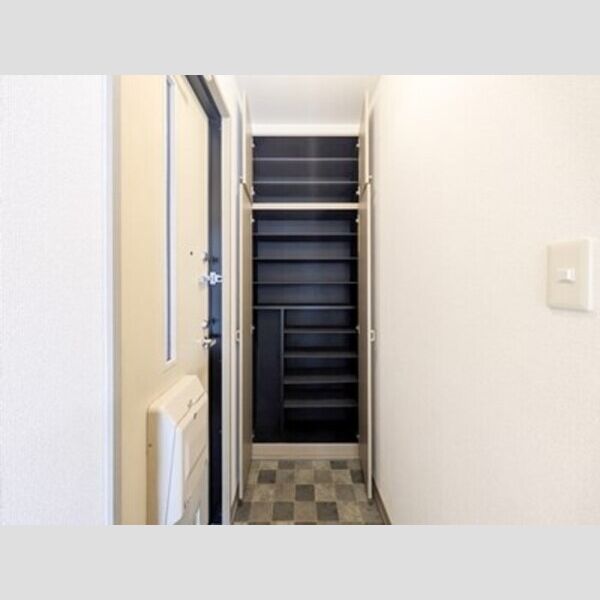 おゆみ野ハイツ101号室 シューズボックス