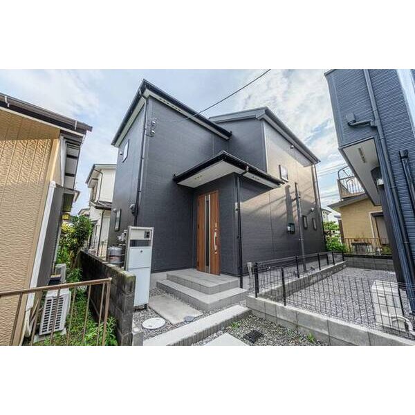 リナージュ平塚市片岡01 外観