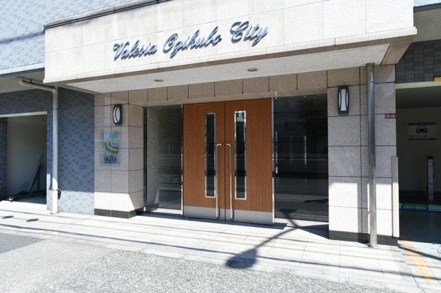 ヴァレッシア荻窪シティ エントランス