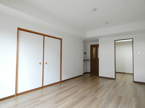 ライオンズステーションプラザ西船橋 LD約11.1畳　※2025年10月撮影