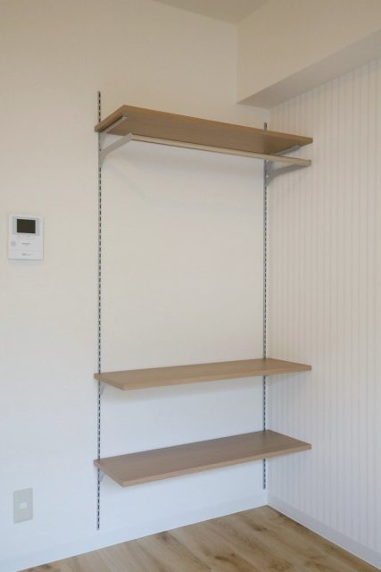 ミリオンコート池上2階 棚・パイプハンガー