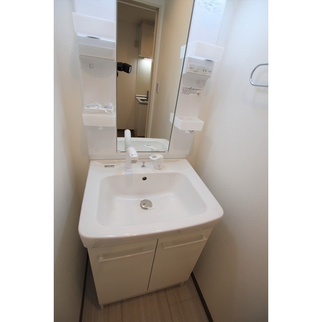 ブランミュール横浜鶴見Ⅲ0301号室 内観