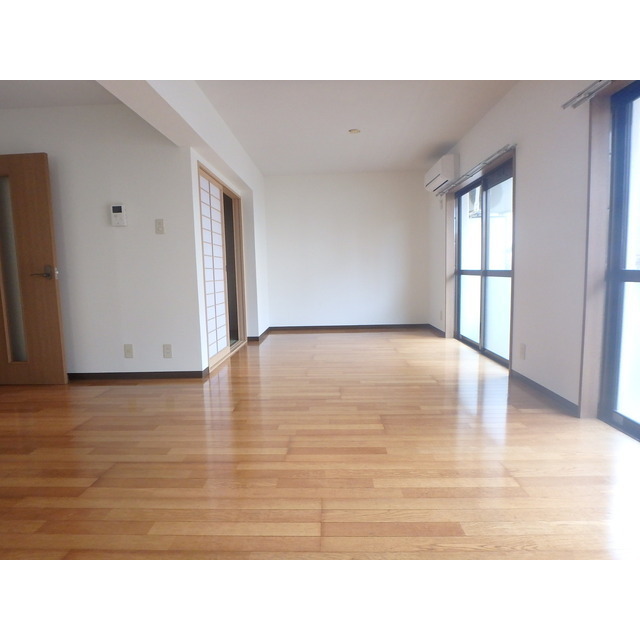 サザンコースト103号室 内観