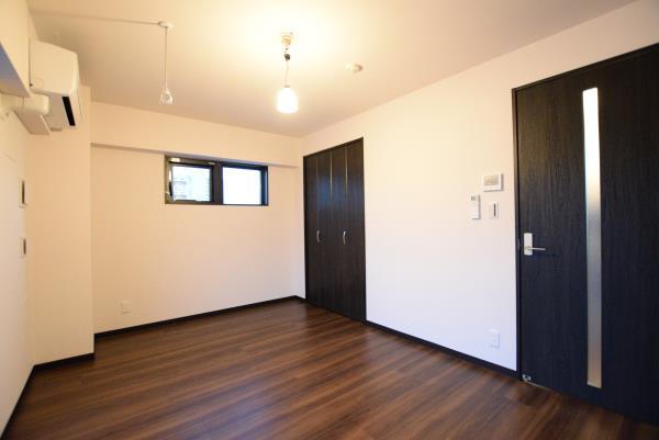 マインズ・コム白金 リビング