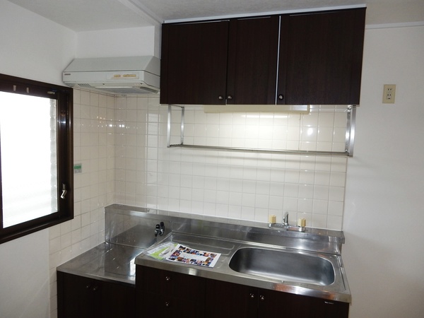 ファミーラシオン202号室 キッチン