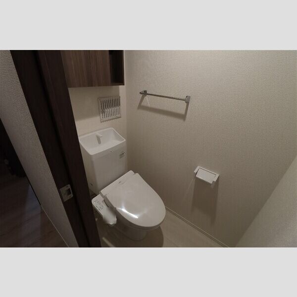 サリサ.k301号室 温水洗浄暖房便座