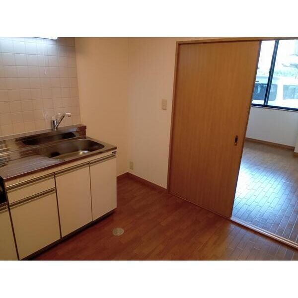 ケインズ・コート リビング