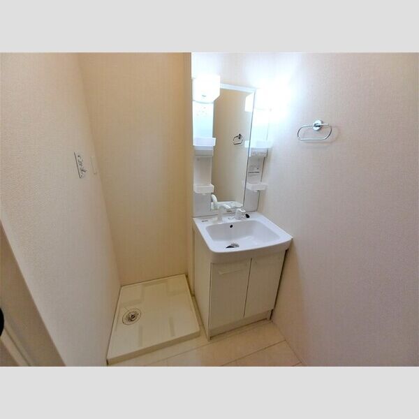 グレイスレジデンス中央102号室 洗髪洗面化粧台