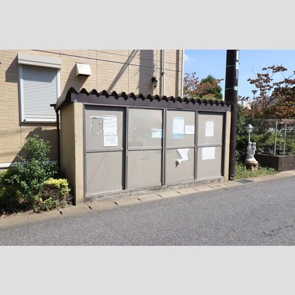 セブンオークス　A・B・C・D・E・F・G ゴミ置き場