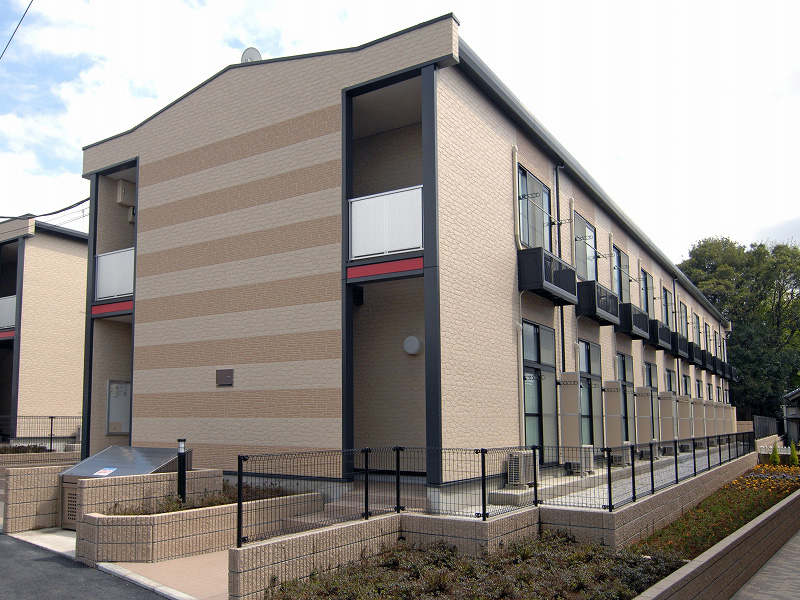 レオパレスシャルムの外観画像