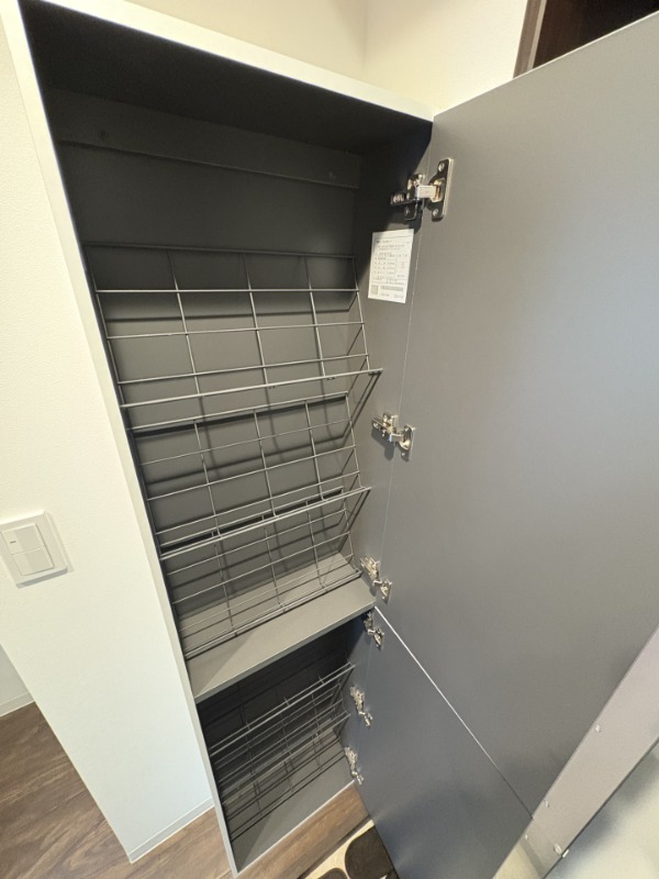 ＬＯＣ’Ｓ　ＭＵＳＡＳＨＩＮＡＫＡＨＡＲＡ3階 収納