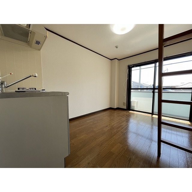 シーサイドカモシタ 居室