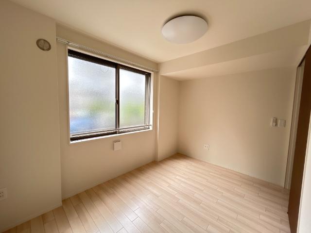 クレリア102号室 寝室