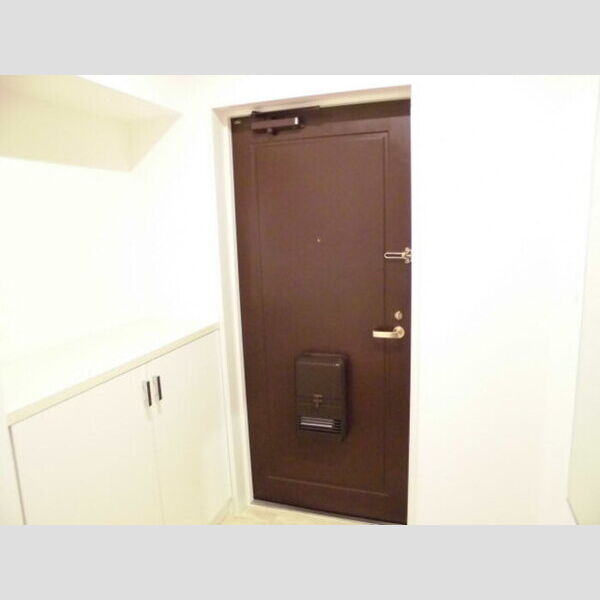 アーバンエクセル蘇我 玄関