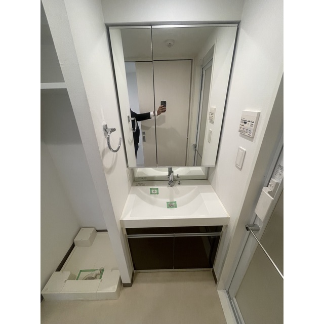 ロアール多摩川南六郷4階 内観