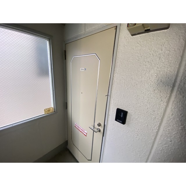 ファーストレディ壱番館 玄関