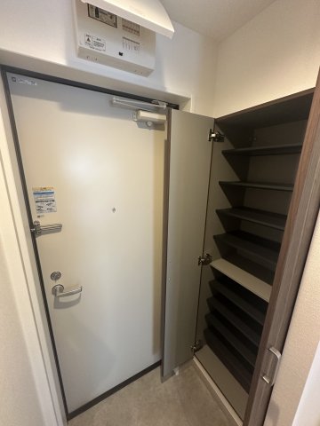 ベイルームHintertux304号室 玄関