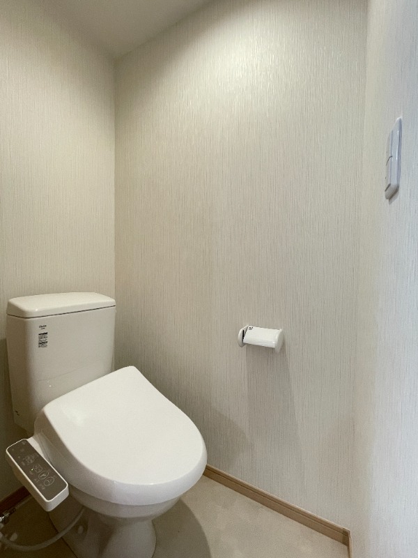 ルミナーレ1階 トイレ