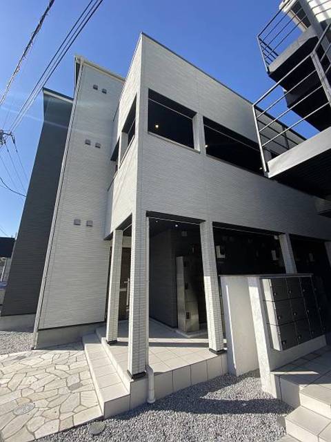 アザーレ・キュリオス柿生1階 外観