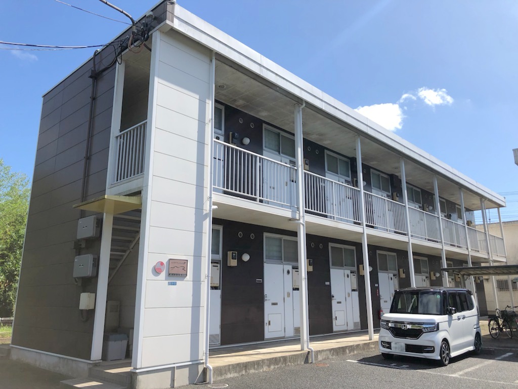 レオパレスオークヒルズⅡの外観画像