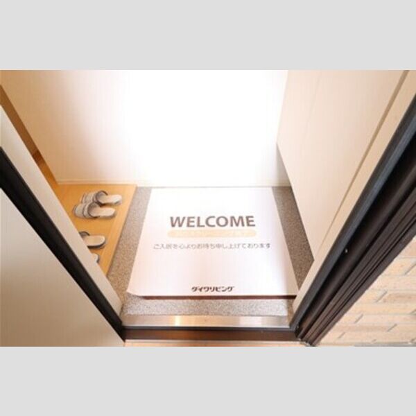 ソレアード 玄関